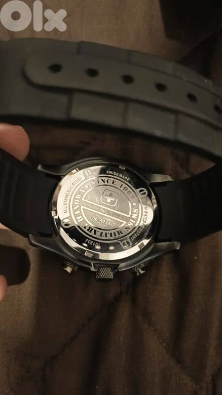 swiss military hanowa 2