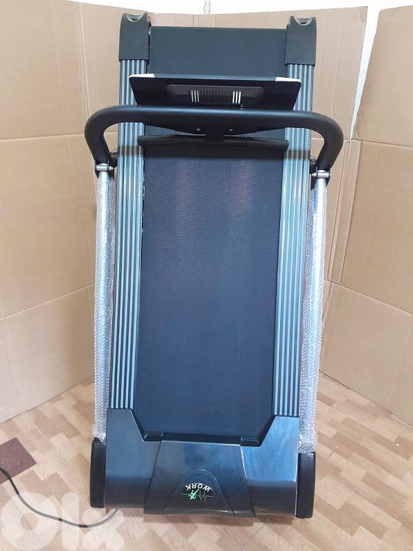 4hp motor_ aut incline very good quality treadmill 1