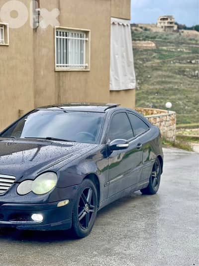 Mercedes-Benz C230 2002