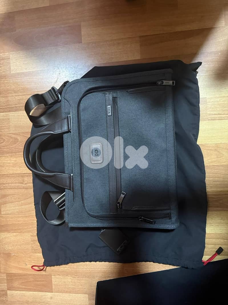 Brand New - Tumi -ALPHA 3 Slim Deluxe Portfolio 3