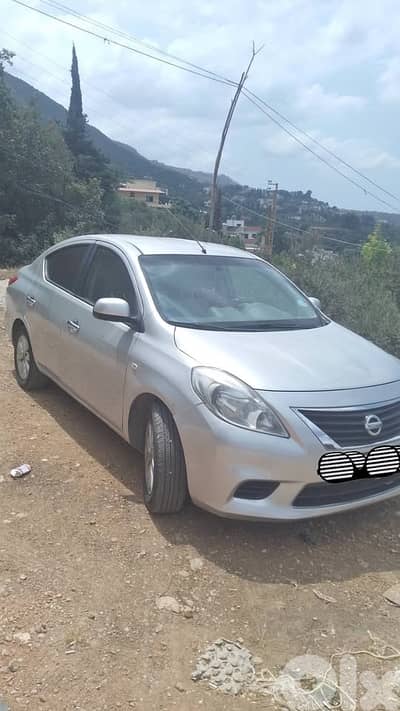 Nissan Sunny 2014