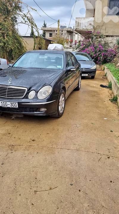 Mercedes-Benz 211 2006