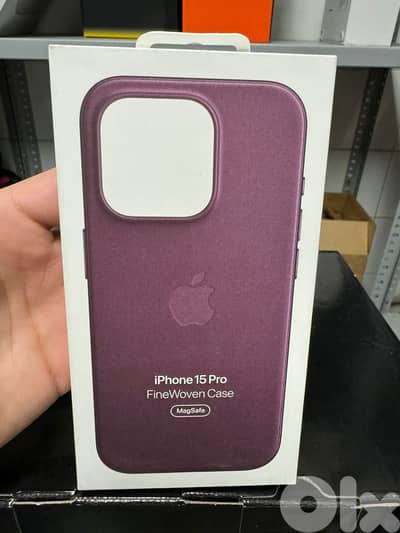 Finewoven case magsafe iphone 15 pro Mulberry