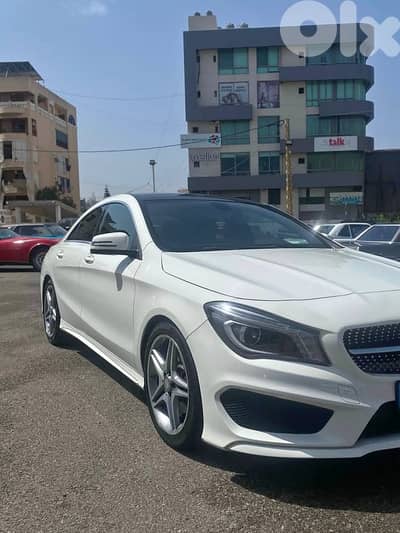 Mercedes-Benz CLA250  2014