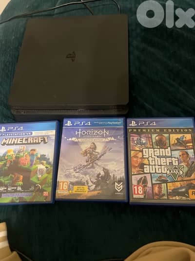 used ps4 slim very clean