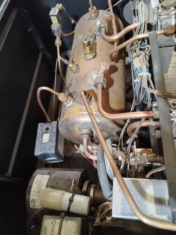 مكنة أكسبرس 4