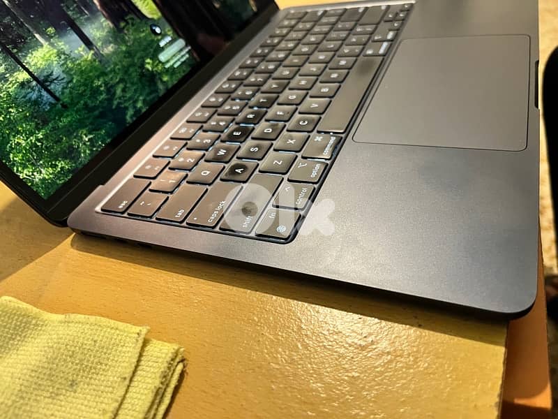 macbook air m2 5