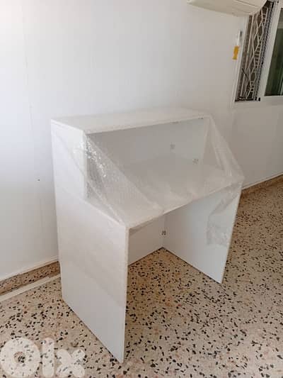 كنتوار خشب ابيض  عدد ٢