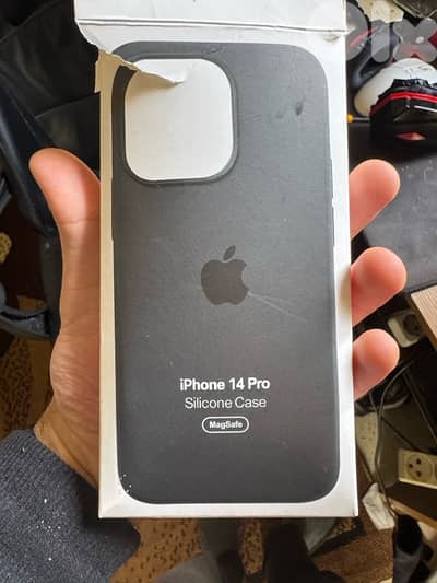 2 cover magsafe 14 pro 15$