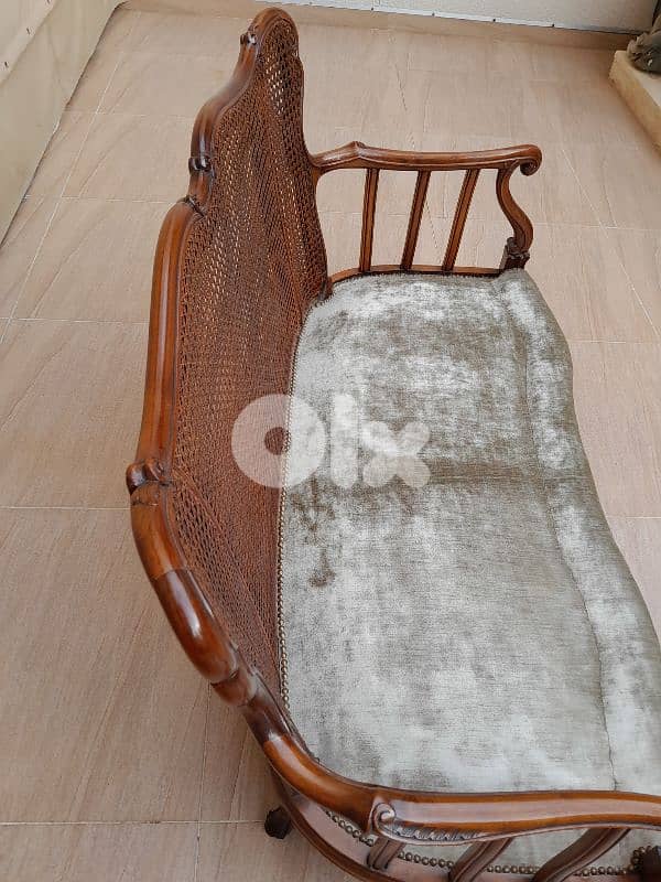 salon louise xv antique 5