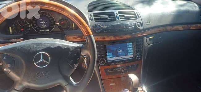 Mercedes-Benz E-Class 2005