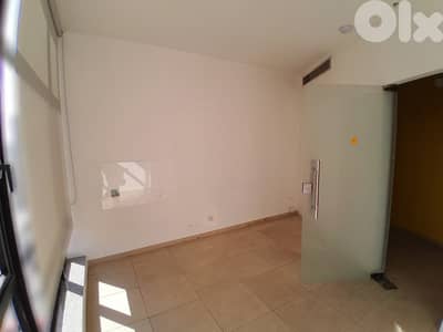 Office for Rent in Achrafieh – 110 sqm مكتب للإيجار في الأشرفية
