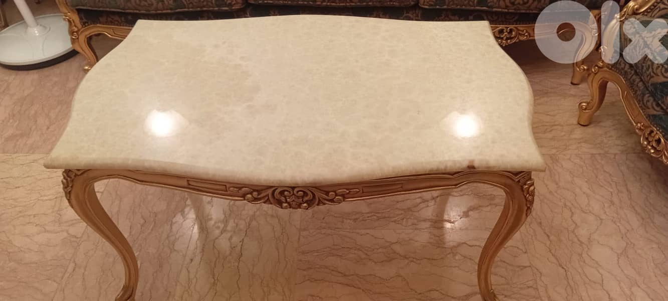 لقطة صالون وسفرة وتريات نحاس 2