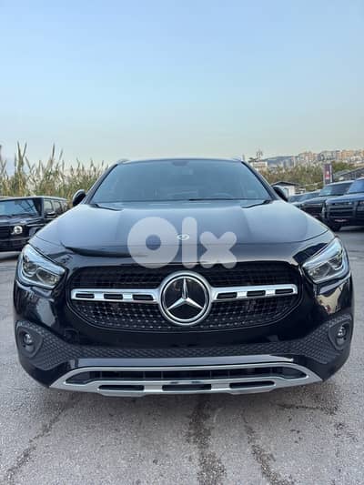 Mercedes-Benz GLA-Class 250 4Matic 2021! Clean Carfax Like Newww
