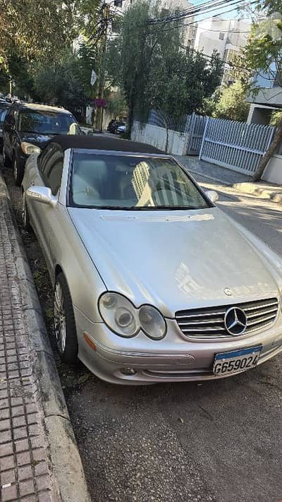 Mercedes-Benz CLK-Class 2004