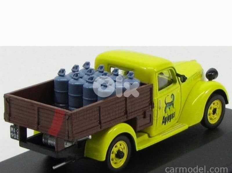Fiat 1100 pickup 1954 (AgipGaz) diecast car model 1;43. 2