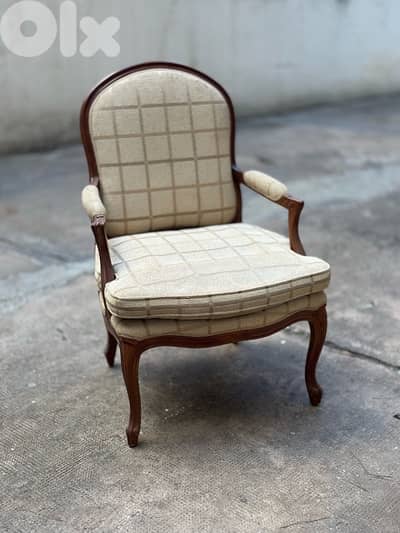 wooden chairs in nice quality