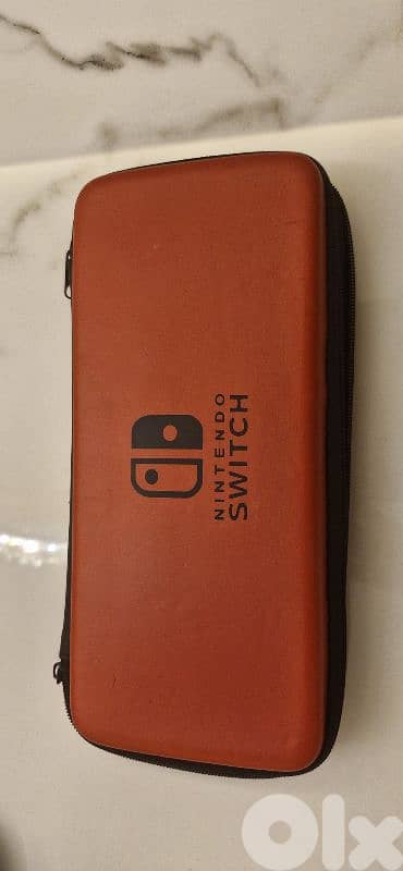 NINTENDO SWITCH-CONSOLE WITH ALL ACCESSORIES 2