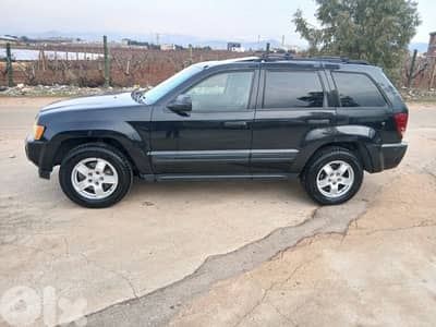 jeep cherokee laredo plus V6 2005