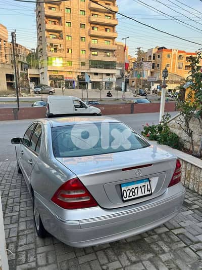 Mercedes-Benz C240 2001