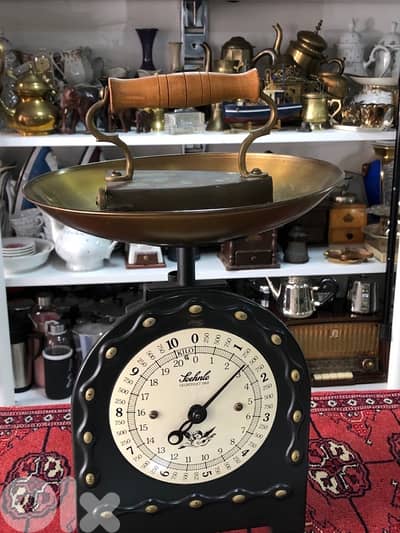 vintage Soehnle mechanical kitchen scale