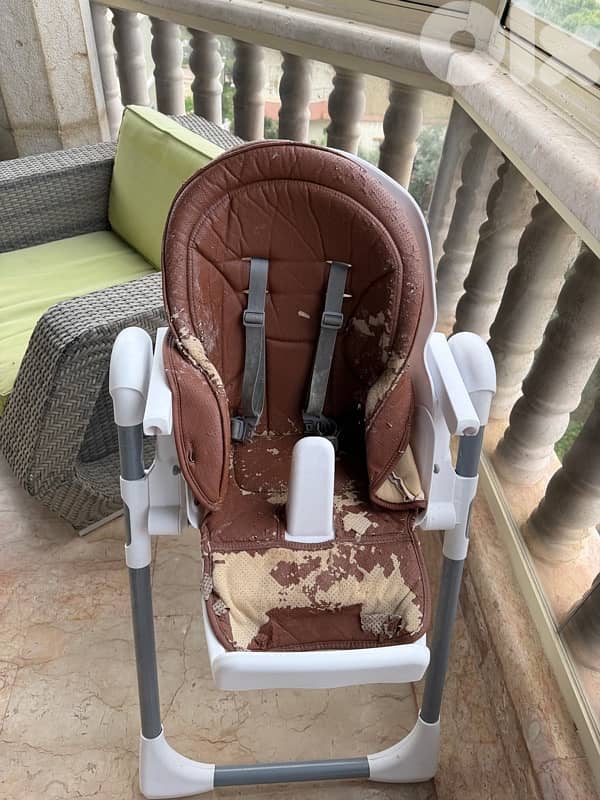 high chair 3