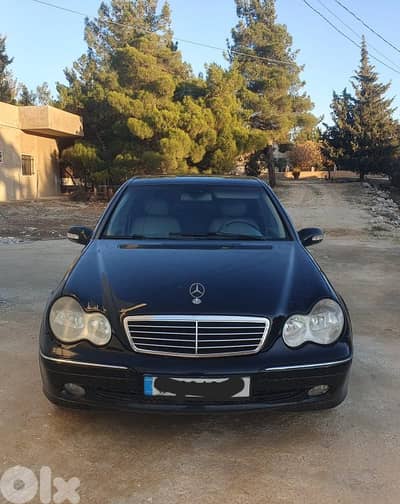 مرسيدس بنز 240/260/280 2002