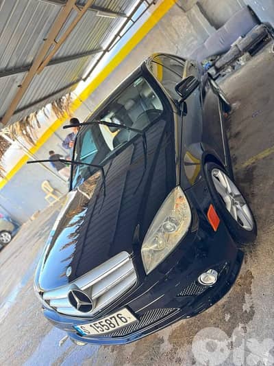 Mercedes-Benz C300 2010