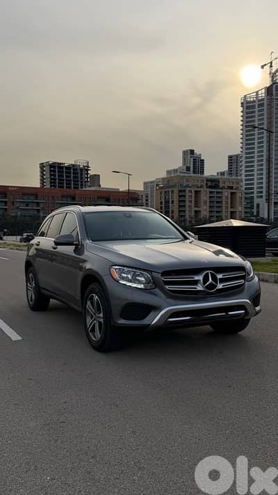 Mercedes-Benz Glc 2019 50k mikes only like new freshly imported