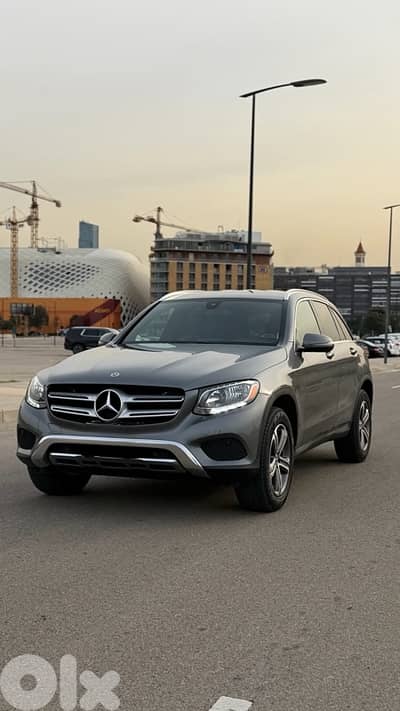 Mercedes-Benz GLC 300 2019 low mileage 50000 miles only