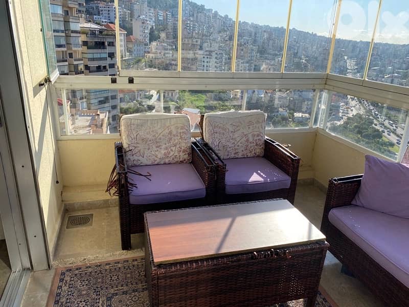 sofa 2 seats + 2 singles and table 2