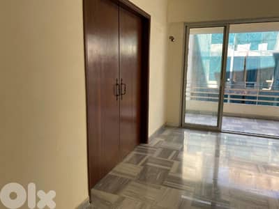 hamra  l lean  street