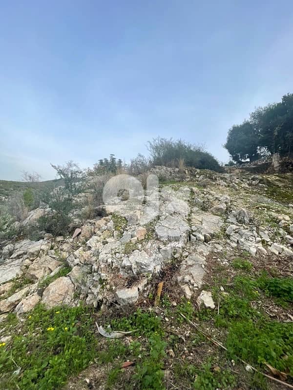 Land for sale in Batroun with an open and unobstructed sea view. 2
