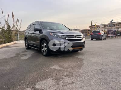 Honda Pilot 2017, exl, AWD, super clean, full option, makfoul.