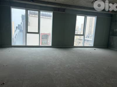 Office for Sale in Sodeco | مكتب للبيع في السوديكو