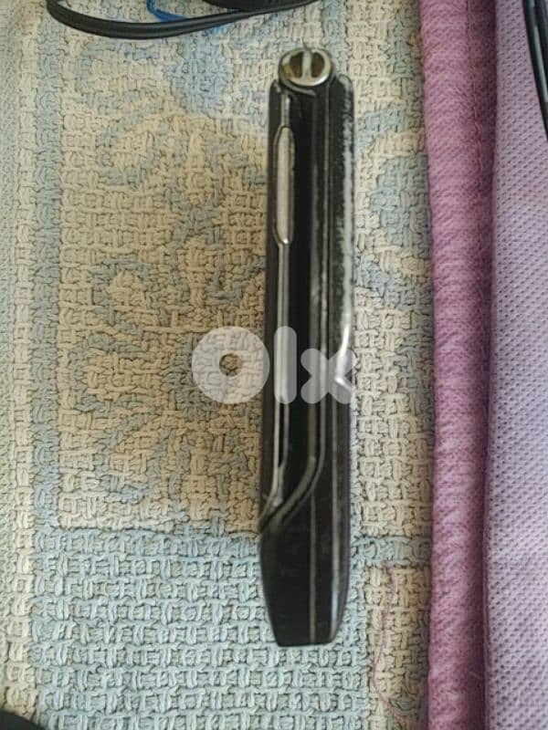 Old Motorola V3, final price 3