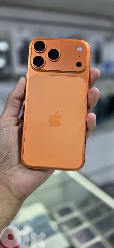 iphone 17 pro max 512GB 100% 1500$