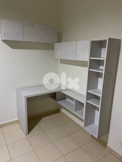 bed+mirror+desk and shelves