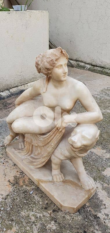 Marble statue Antique 1
