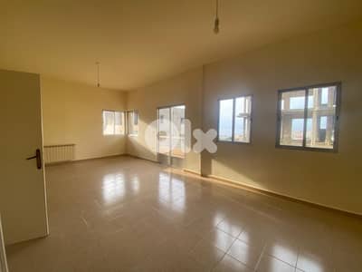 Apartment For Rent In Blat - شقة للإيجار في بلاط