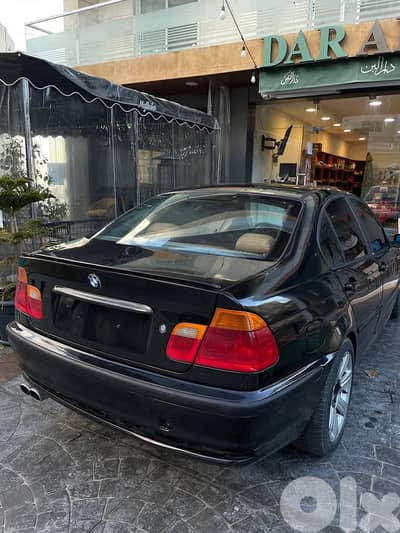 BMW 323i 2000