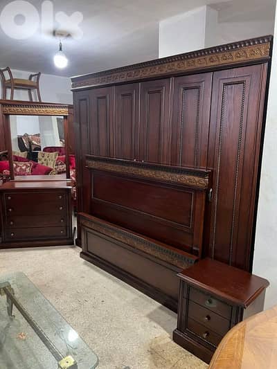 اوضة نوم خشب زان ولاتي كلا ملبسة قشر