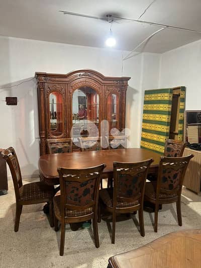 اوضة سفرة ماليزي تقيل شغل برا