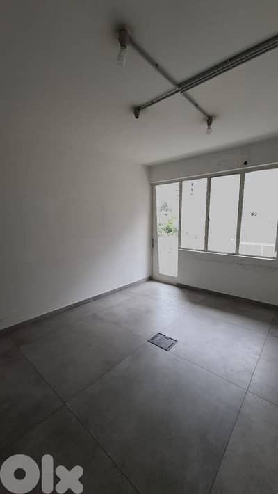 MODERN OFFICE FOR RENT IN ACHRAFIEH PRIME | 70SQ | ACRPV-1013