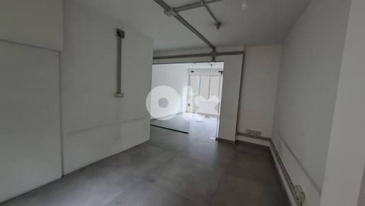 MODERN OFFICE FOR RENT IN ACHRAFIEH TABARIS | 70SQ | ACRPV-1013
