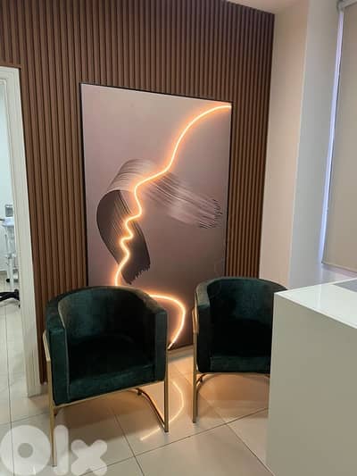 للبيع: محتويات عيادة تجميل متكاملة وجاهزة للعمل فورً