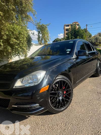 مرسيدس بنز سي-كلاس 2013