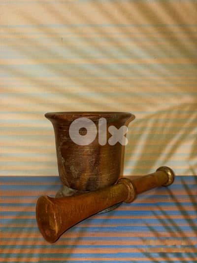 مدقة نحاس وزن ٤ كيلو و ٢٠٠ ج