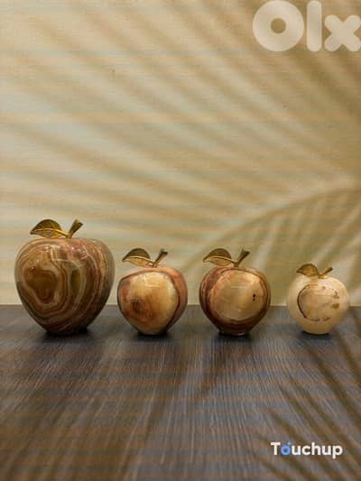 apple onyxe figurine (heavy)