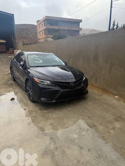 Toyota Camry 2018